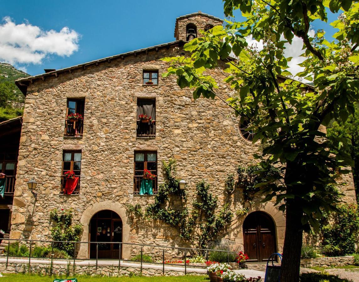 Hostal Santuari De Paller Baga Bagian luar foto