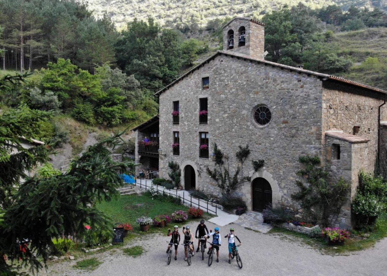 Hostal Santuari De Paller Baga Bagian luar foto
